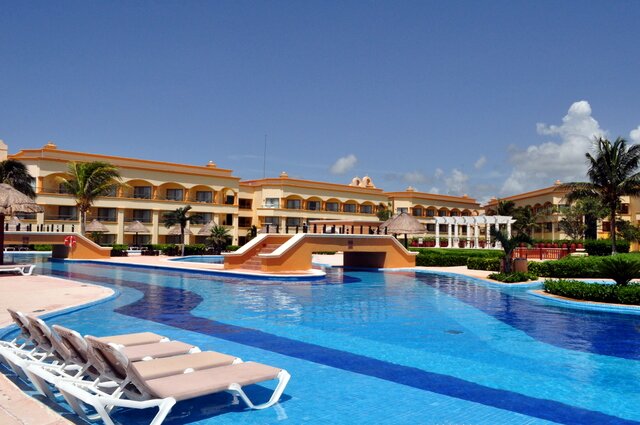 RivieraMayaPalaceResort