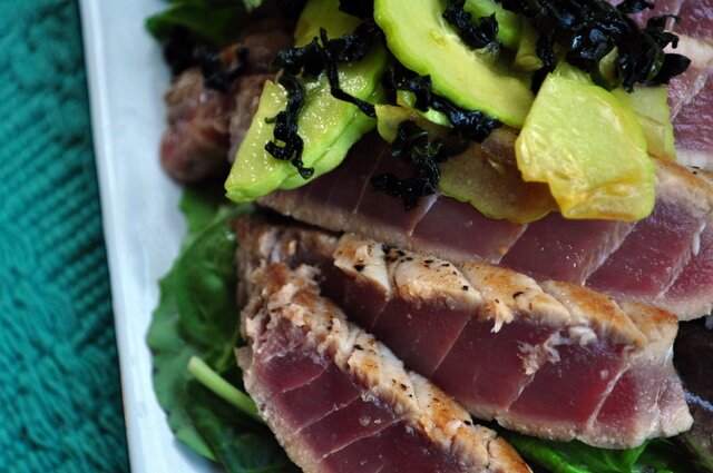 AhiCloseSalad